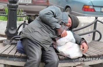 В Симферополе палатки для обогрева бездомных развернут только при морозе -15°С