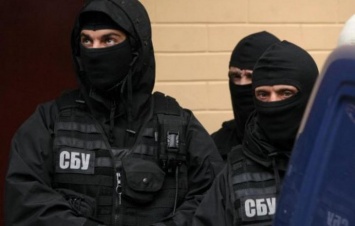 СБУ устроила обыск в приемной Филатова в Днепропетровске