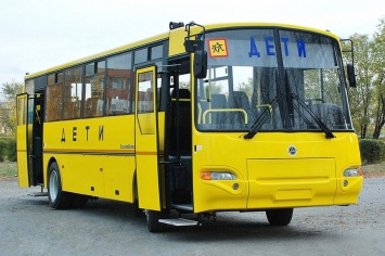 Утепленные по-северному школьные автобусы поехали на Ямал и в Якутию