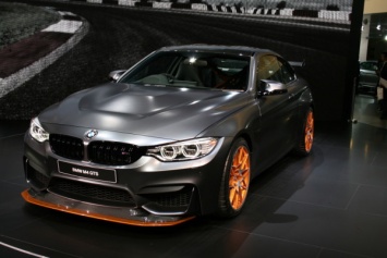 В Токио показали спортивный BMW M4 GTS