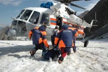 Рязанских альпинистов эвакуировали вертолетом со склона Эльбруса