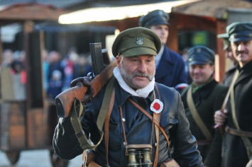 На улицах Львова воссоздали бои за город в 1918 году