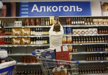 С 1 января существует угроза перебоев продажи алкоголя в России