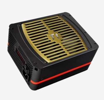 Thermaltake представила сверхмощные блоки питания для PC