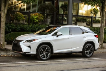 В России начались предзаказы на новый Lexus RX