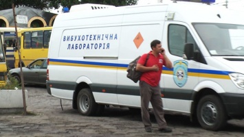 Милиция ищет взрывчатку в двух судах в Харькове