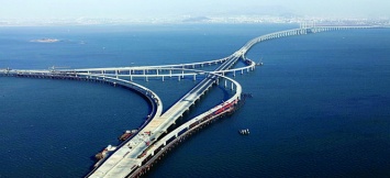 Как экологи-«вредители» «минируют» Керченский мост