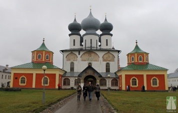 Съездили в Тихвин на праздник, остались довольны дорогой