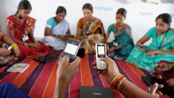 В Индии создадут дешевый смартфон для малоимущих семей