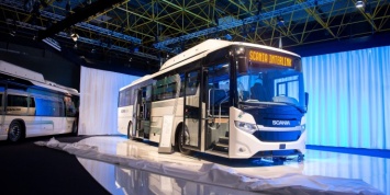 Scania Interlink Low Decker поедет и в аэропорт, и в школу