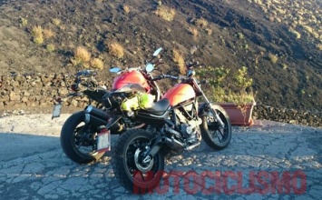 Показаны первые шпионские фотографии Ducati Scrambler 400