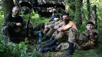 В ходе столкновений между боевиками в Донецке 15 человек погибли и около 20 ранены, - ГУР Минобороны