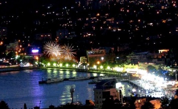 Отельеры озвучили стоимость новогоднего тура в Крым