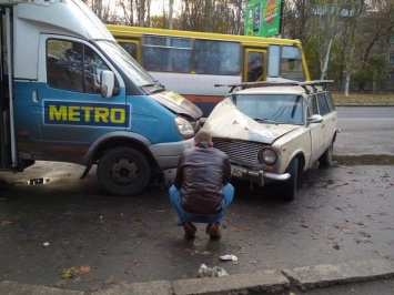 В Николаеве очередное ДТП с участием маршрутки