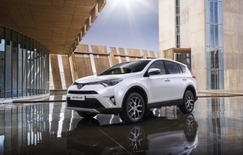 В Украине открыт прием заказов на новый Toyota RAV4