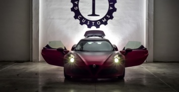 В Дубае Alfa Romeo показала особое купе 4C La Furiosa