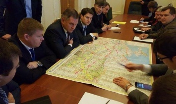 Николаевские нардепы обсудили с министром Мининфраструктуры перспективы ремонта дорог на юге Украины