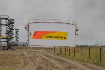На «Роснефть» из-за неуплаты аренды офиса подали иск ни 620 млн рублей