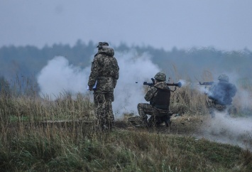 В Зайцево между силами АТО и боевиками завязался часовой бой, - пресс-центр