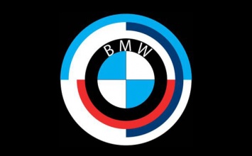 BMW покажет в Милане пять новых моделей мотоциклов