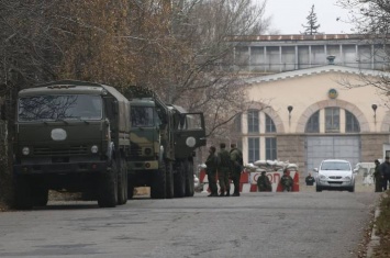 В Донецке сняли на видео колонны российской техники (видео)