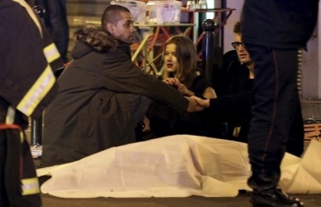 В Париже совершены семь атак, задержан один террорист, - источник