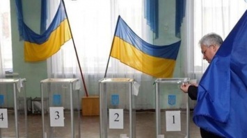 Выборы в Запорожье проходят спокойно, явка низкая
