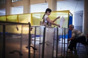 Сумчане голосуют не очень активно, на участках больше всего пенсионеров, - корреспондент