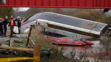 SNCF: В поезде, потерпевшем крушение под Страсбургом, находились дети