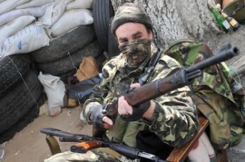 Боевики на Донбассе за ночь 16 раз открывали огонь