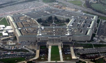 Пентагон запретил военнослужащим и членам их семей частные поездки в Париж, - WSJ