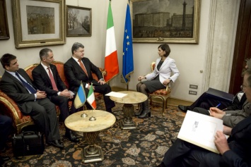 Порошенко и глава Палаты депутатов Италии выступили за допуск в Крым международных правозащитников