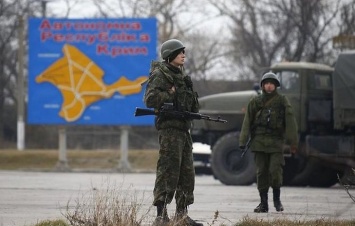 Блокада по-настоящему: Кабмин ввел запрет на ввоз грузов в Крым