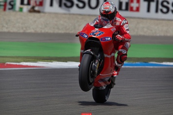 Кейси Стоунер возвращается в Ducati