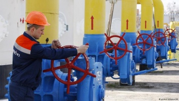 "Газпром" приостановил поставки газа на Украину