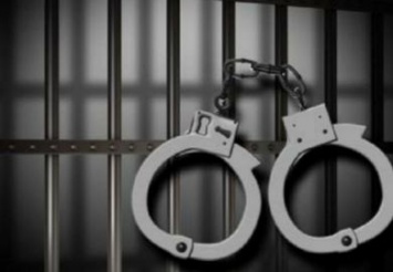Жителя Днепродзержинска арестовали за нанесение сожительнице смертельных ударов стулом