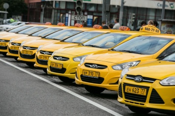 Россияне отметили улучшение качества работы такси