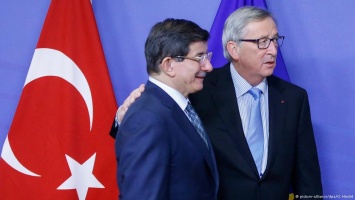 Юнкер рассчитывает приблизить вступление Турции в ЕС