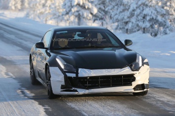 Обновленный Ferrari FF сохранит V12 и предложит «сюрприз»