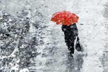 Синоптики предупреждают о зимней непогоде в столице