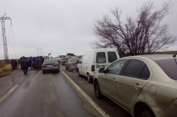 Ситуация на блокпостах: от Артемовска в сторону Донецка очереди почти нет (сводка)