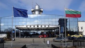 В Болгарии из-за угрозы взрыва эвакуирован терминал аэропорта