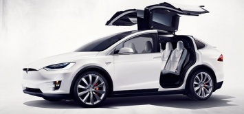 Tesla Model X удешевят