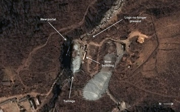 Северная Корея строит тоннель для ядерных испытаний, - СМИ