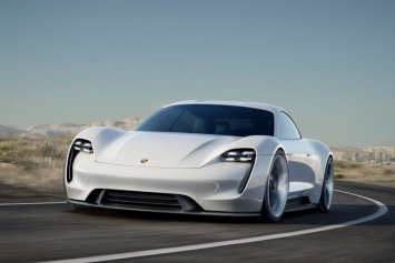 Porsche намерена опередить Apple с выпуском серийного электромобиля
