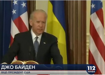 Байден заявил, что говорит по телефону с Порошенко чаще, чем с собственной женой