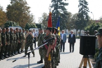 Запорожцы подарят артиллеристам праздник