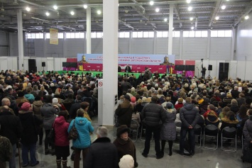 Несмотря на задержания и обыски, более тысячи представителей громад области приехали в Запорожье поддержать законопроект о специальном правовом режиме