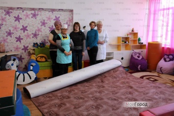 В тепле и уюте: депутат Николаевского облсовета помог снигиревскому детсаду с новым ковровым покрытием