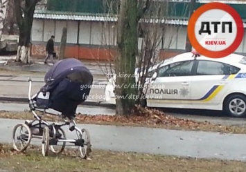 Чудовищное ДТП: иномарка сбила коляску с младенцем